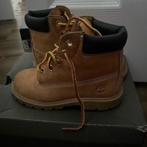 Gently used timberland